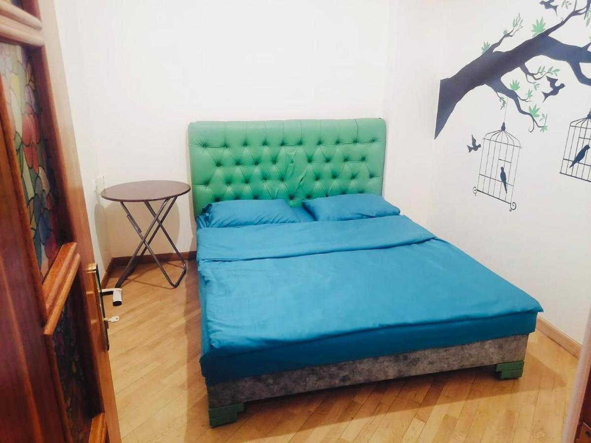 Arevahostel&Apartment エレバン エクステリア 写真